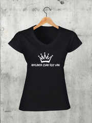 Töltsd be a képet Galéria nézetbe Apa, Anya csak egy van V-nyakú női póló