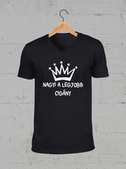 Töltsd be a képet Galéria nézetbe Nagyi a legjobb cigány V-nyakú póló