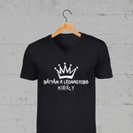 Töltsd be a képet Galéria nézetbe Bátyám a legnagyobb király V-nyakú póló
