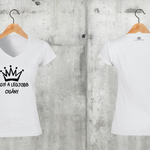 Töltsd be a képet Galéria nézetbe Nagyi a legjobb cigány V-nyakú női póló
